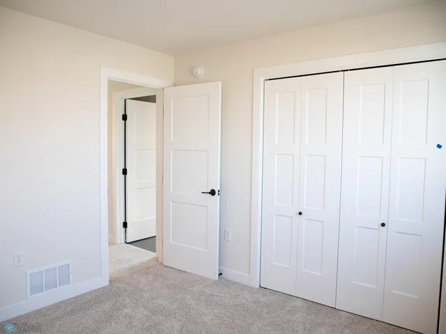 $787,725 | 3606 Decorah Way South, Fargo, ND 58104