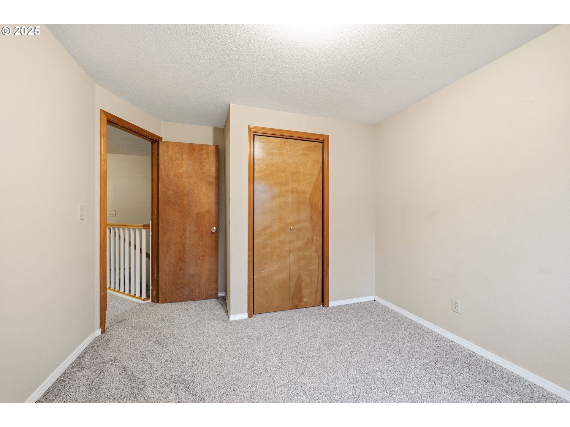 1005 Southwest 4th Street Gresham, OR 97080 - Photo 25 of 40 a view of an empty room