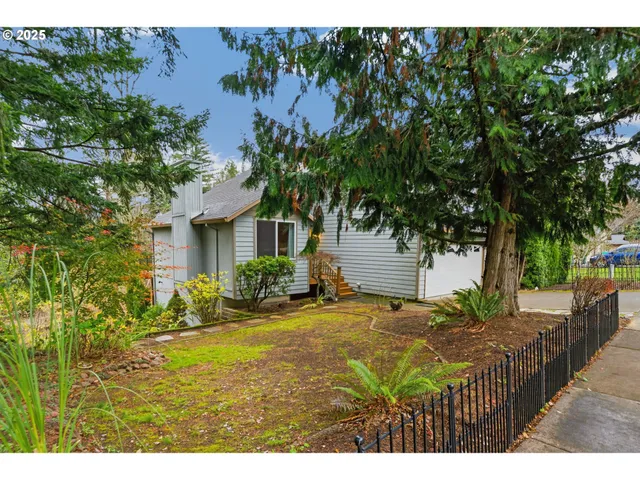 $500,000 | 1005 Southwest 4th Street, Gresham, OR 97080