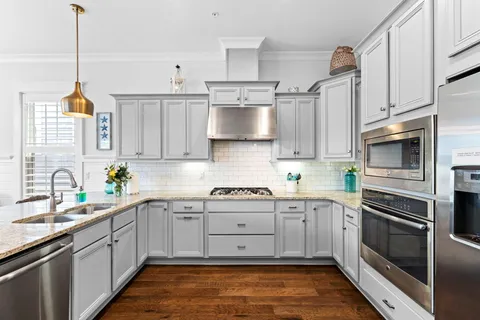 $1,220,000 | 108 Gulfview Way, Santa Rosa Beach, FL 32459