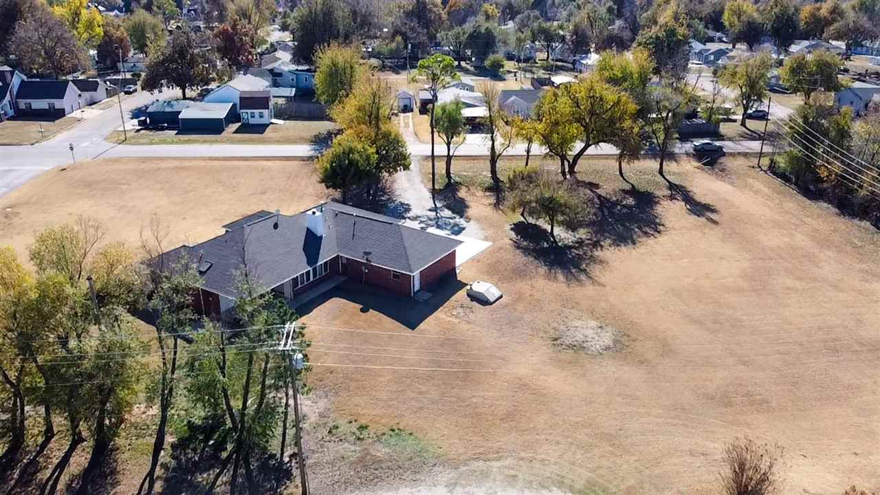 901 Locust Street Perry, OK 73077 - Photo 43 of 45 Gallery Image 43