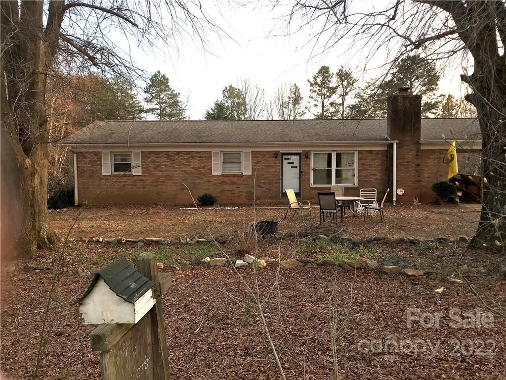 1897 August Street Conover, NC 28613 - Photo 1 of 39 Gallery Image 1