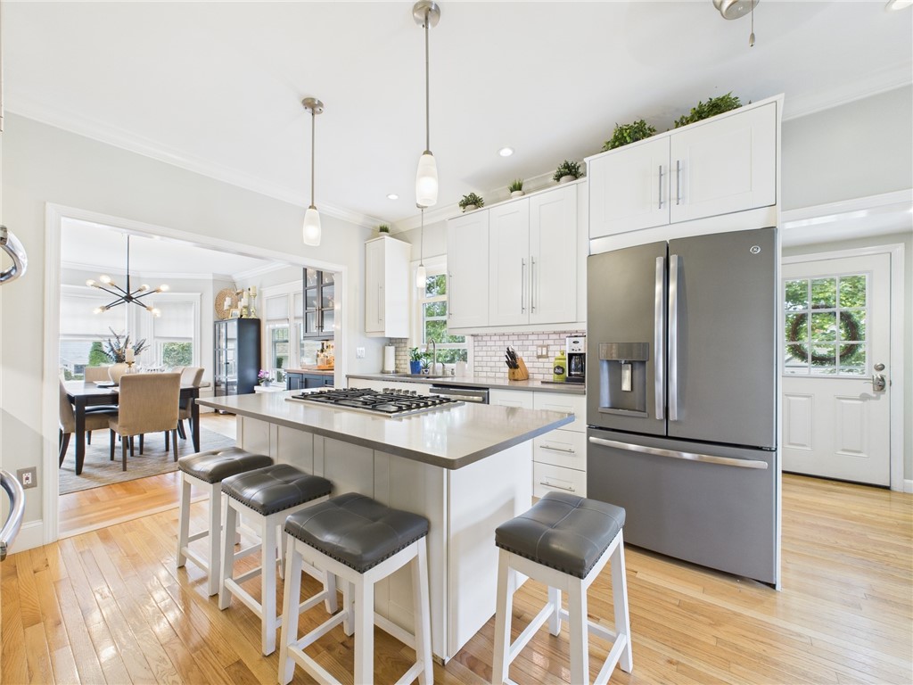 28 Spruce Street Westerly, RI 02891 - Photo 11 of 40