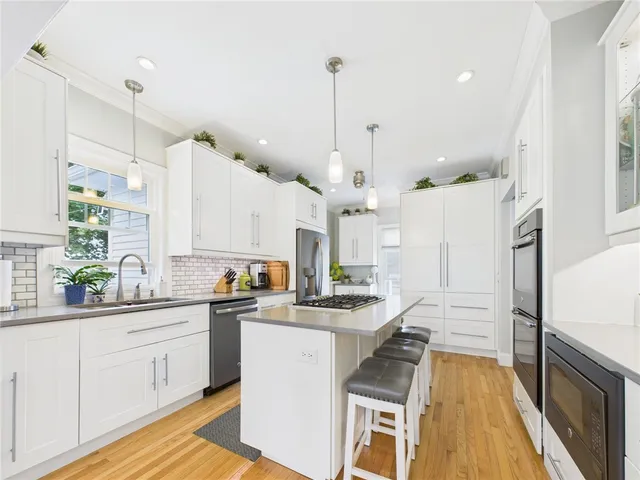 $689,000 | 28 Spruce Street, Westerly, RI 02891