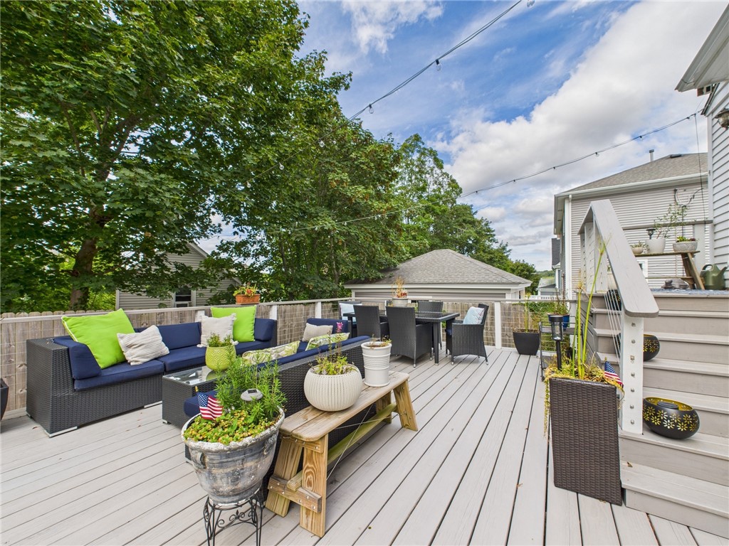 28 Spruce Street Westerly, RI 02891 - Photo 36 of 40