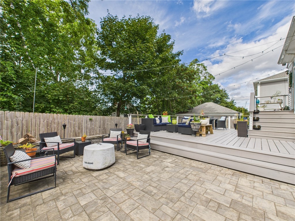 28 Spruce Street Westerly, RI 02891 - Photo 37 of 40