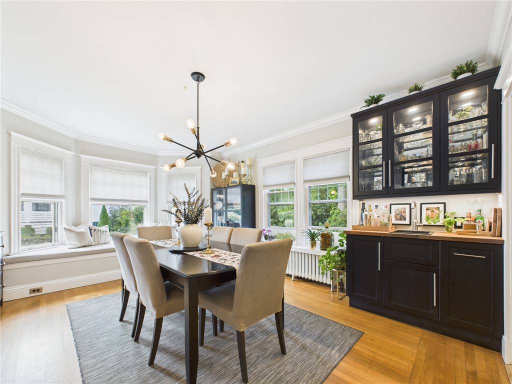 28 Spruce Street Westerly, RI 02891 - Photo 10 of 40