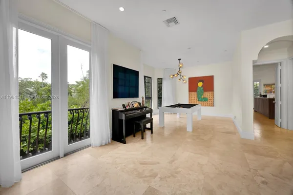 $5,900,000 | 3471 Main Highway, Unit 619, Miami, FL 33133
