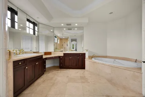 $5,900,000 | 3471 Main Highway, Unit 619, Miami, FL 33133