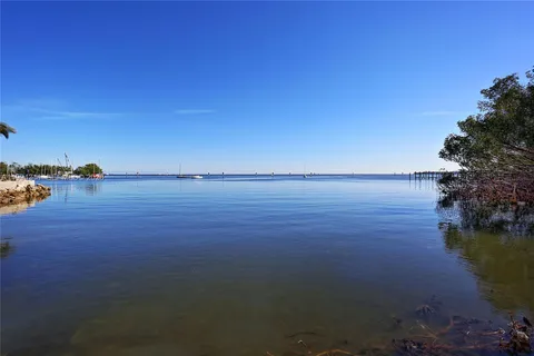 $5,900,000 | 3471 Main Highway, Unit 619, Miami, FL 33133