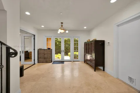 $5,900,000 | 3471 Main Highway, Unit 619, Miami, FL 33133