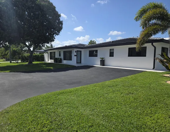 $1,800,000 | 491 Southeast 19th Avenue, Pompano Beach, FL 33060