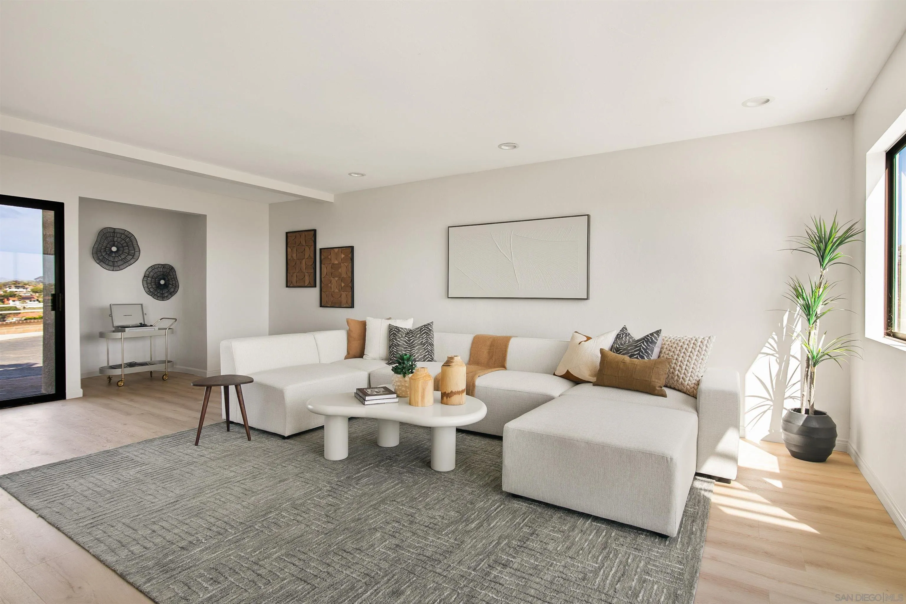 1050 Solana Drive Del Mar, CA 92014 - Photo 24 of 75