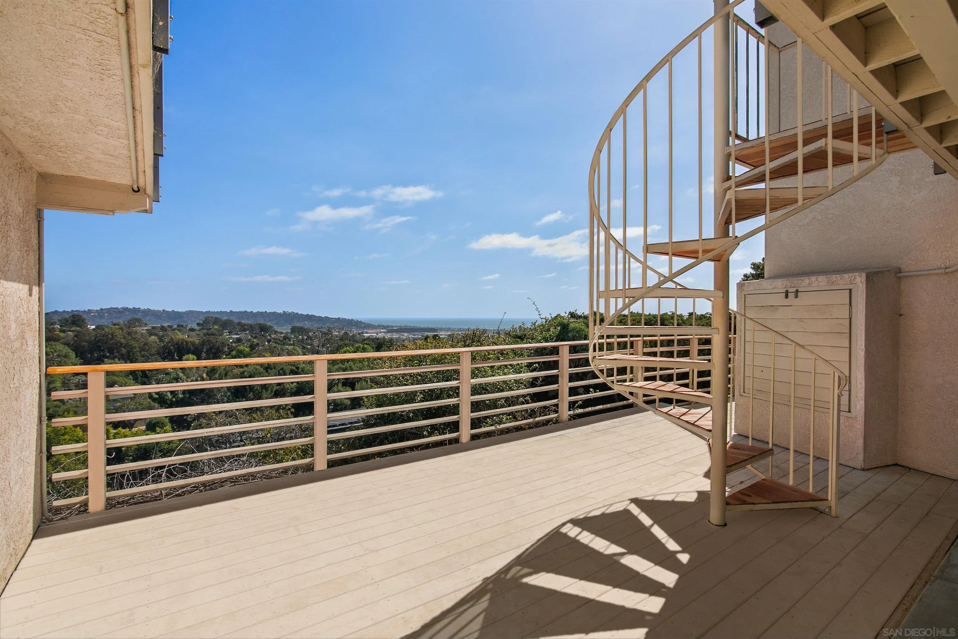 1050 Solana Drive Del Mar, CA 92014 - Photo 63 of 75