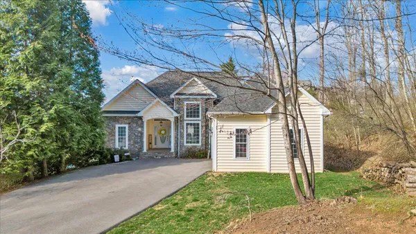 $999,900 | 1892 Morewood Road, Hardy, VA 24101