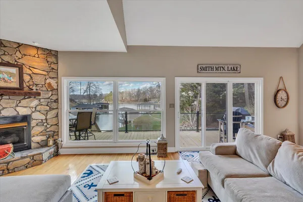 $999,900 | 1892 Morewood Road, Hardy, VA 24101