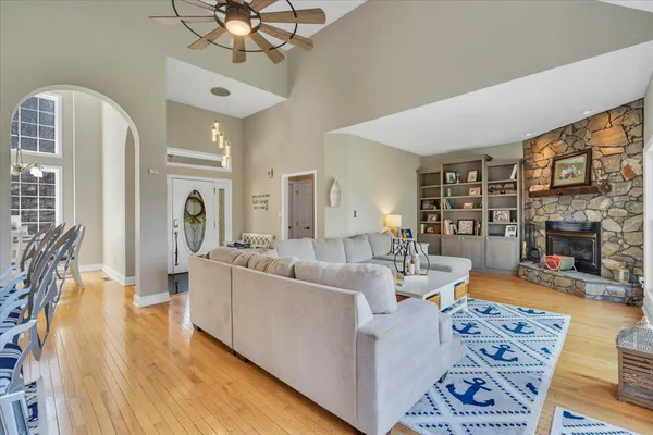 $999,900 | 1892 Morewood Road, Hardy, VA 24101