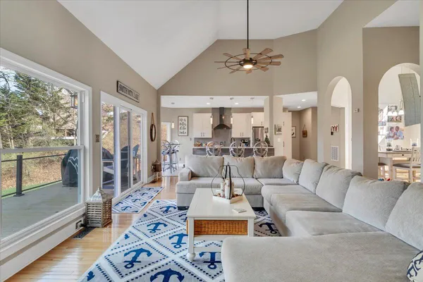 $999,900 | 1892 Morewood Road, Hardy, VA 24101