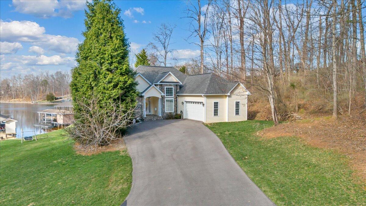 1892 Morewood Road Hardy, VA 24101 - Photo 2 of 82 095-DJI_20260310163756_0066_D