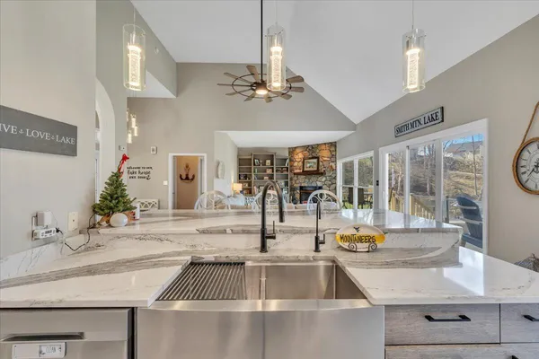 $999,900 | 1892 Morewood Road, Hardy, VA 24101