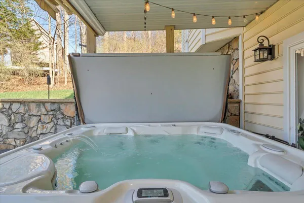 $999,900 | 1892 Morewood Road, Hardy, VA 24101