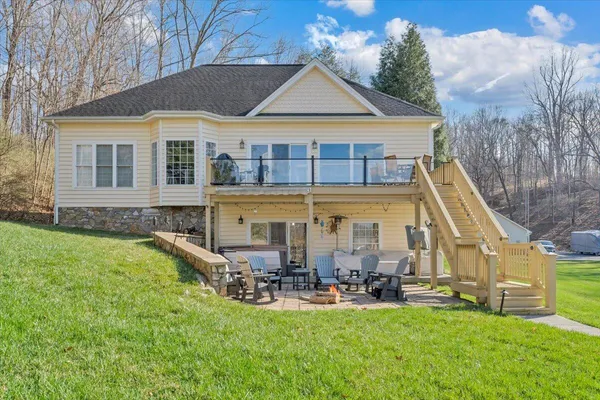$999,900 | 1892 Morewood Road, Hardy, VA 24101