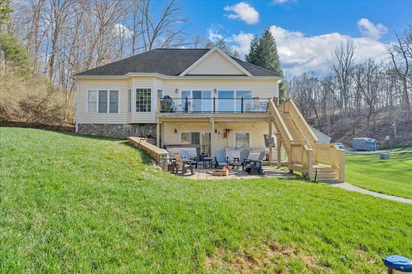 $999,900 | 1892 Morewood Road, Hardy, VA 24101