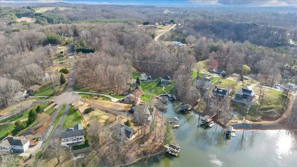 $999,900 | 1892 Morewood Road, Hardy, VA 24101