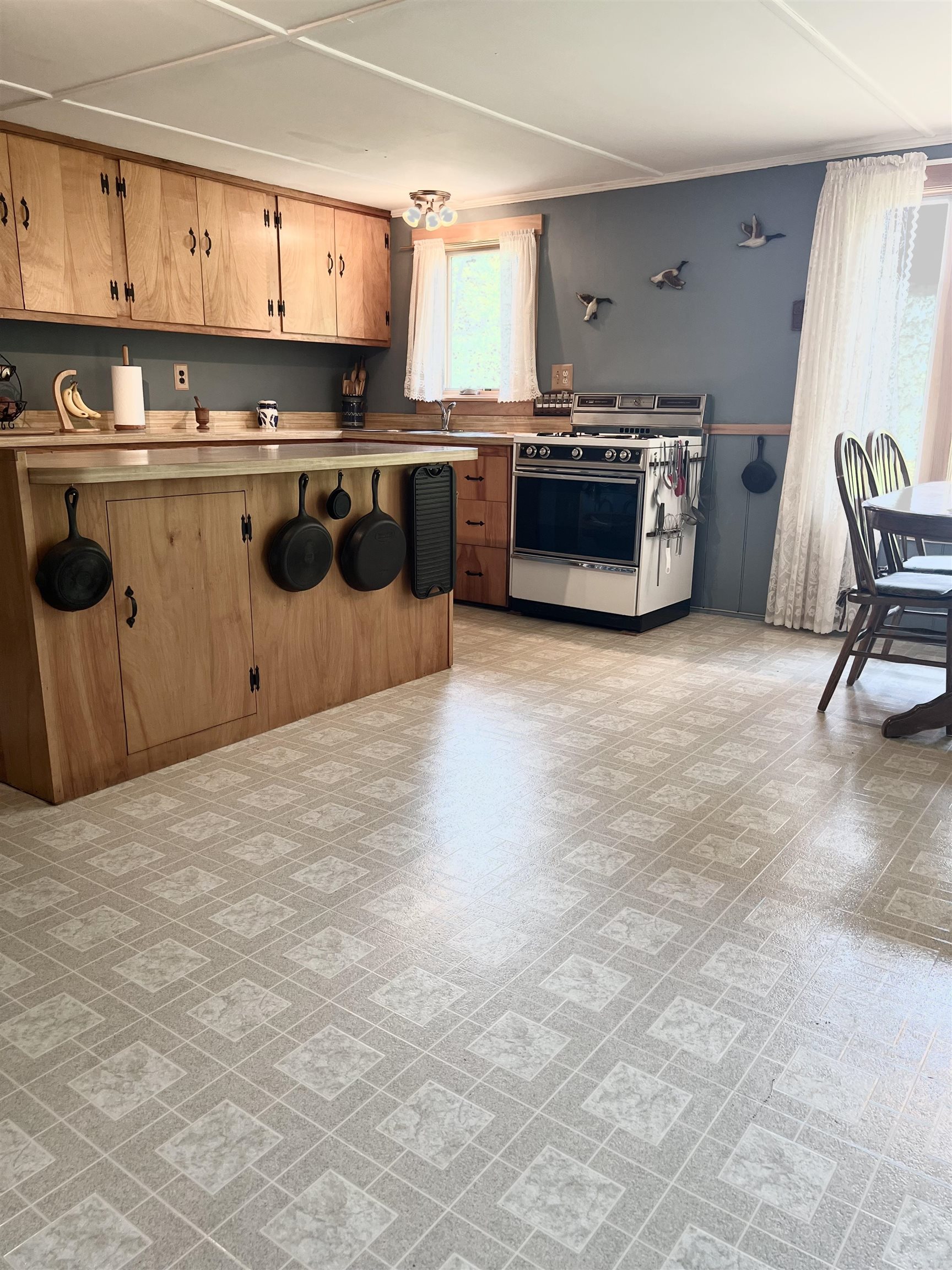 22 Deer Hill Road Newfane, VT 05351 - Photo 19 of 37