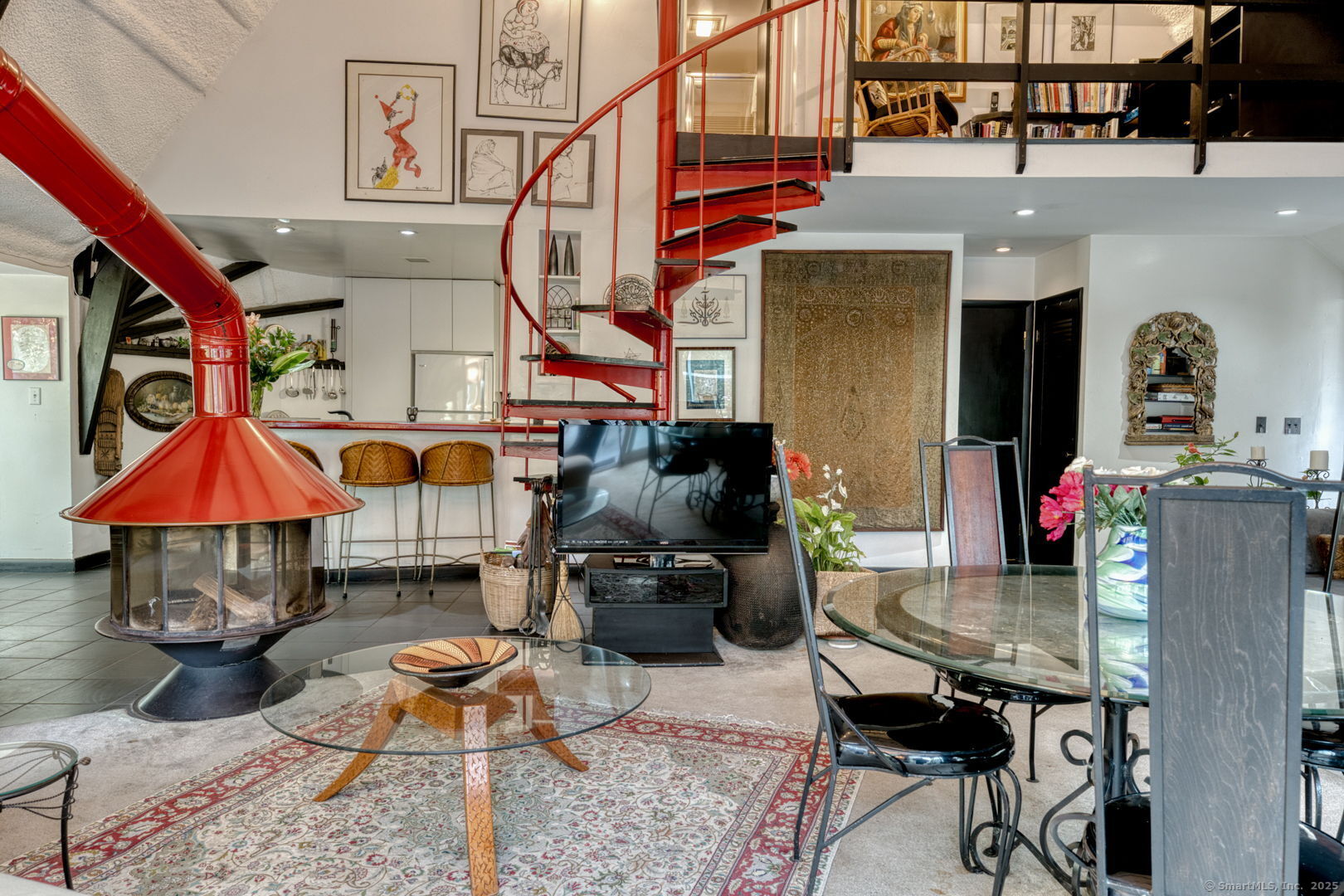 11 Day Road Cornwall, CT 06754 - Photo 14 of 40 a living room with furniture and a potted plant