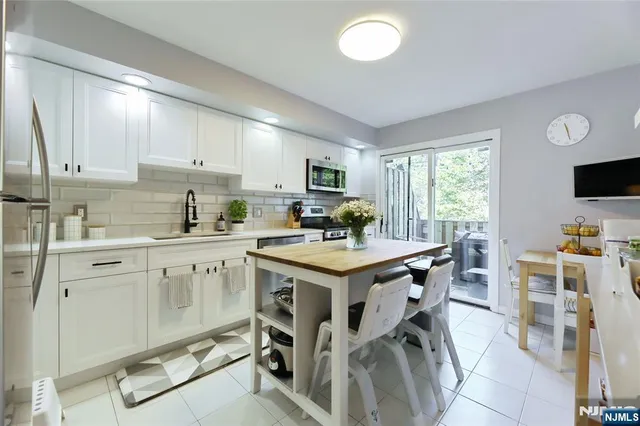 $699,000 | 2445 6th Street, Fort Lee, NJ 07024