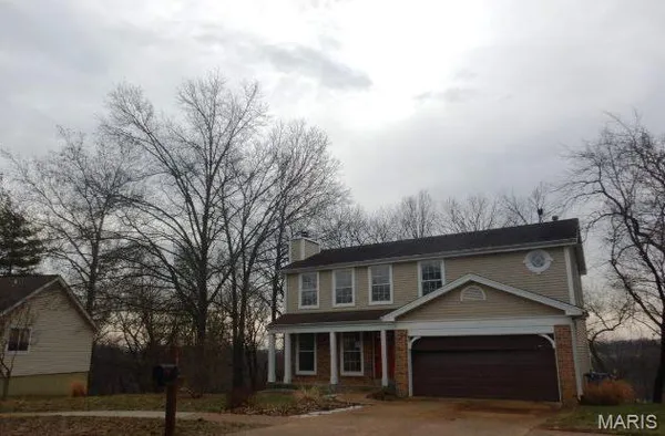 $350,000 | 1545 Greenfield Crossing Court, Ballwin, MO 63021