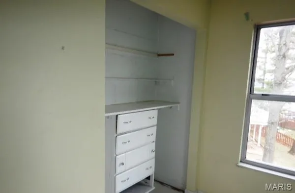 $350,000 | 1545 Greenfield Crossing Court, Ballwin, MO 63021