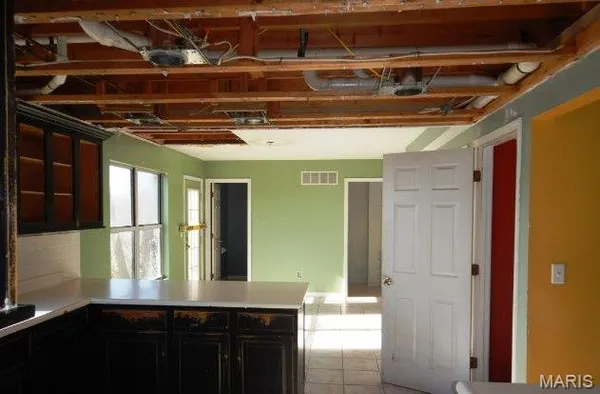 $350,000 | 1545 Greenfield Crossing Court, Ballwin, MO 63021