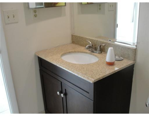 9285 Southwest 61st Way, Unit 23A Boca Raton, FL 33428 - Photo 10 of 11 Master Bath/Spa