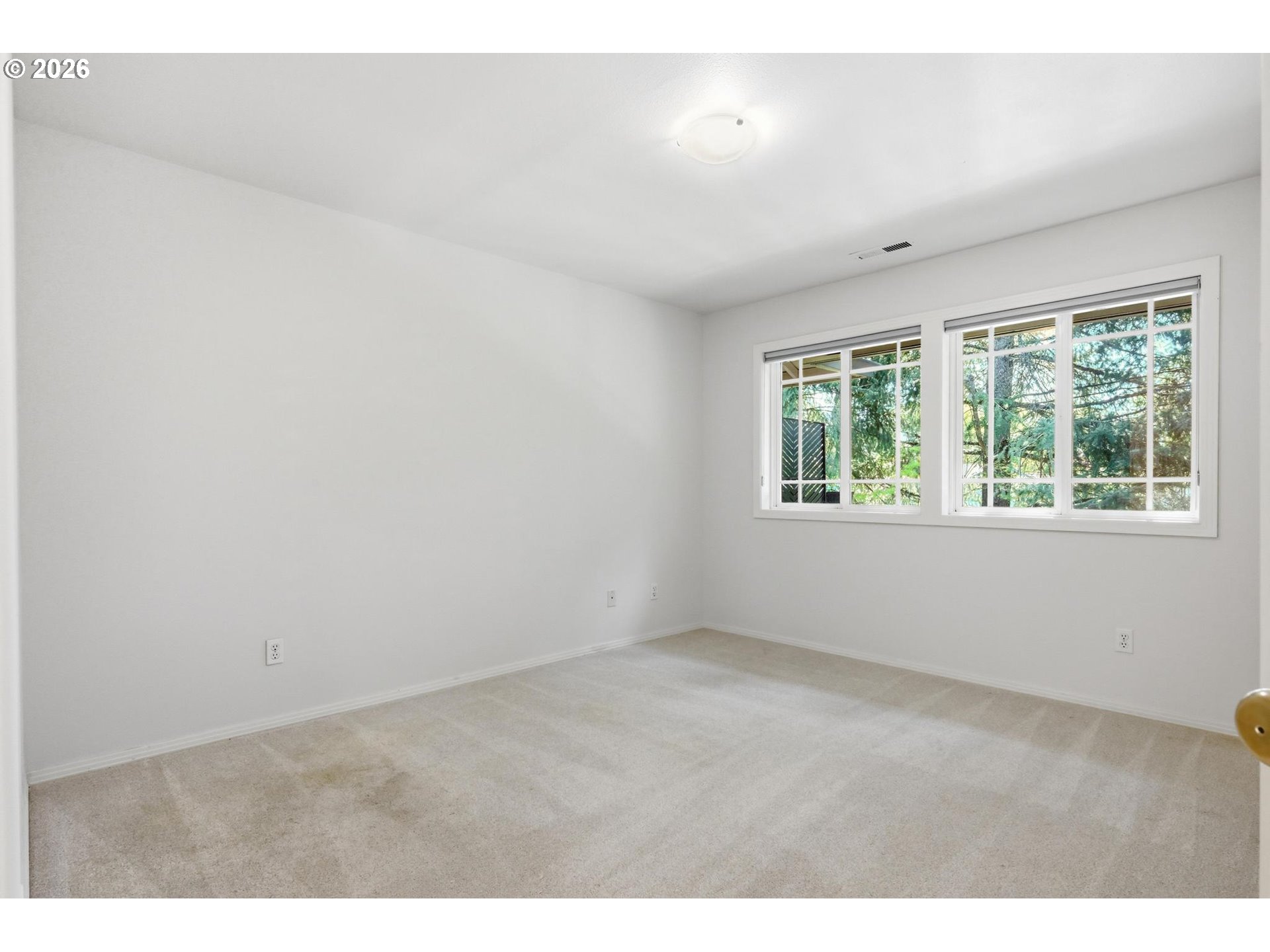 22215 Chelan Loop West Linn, OR 97068 - Photo 28 of 38 an empty room with windows