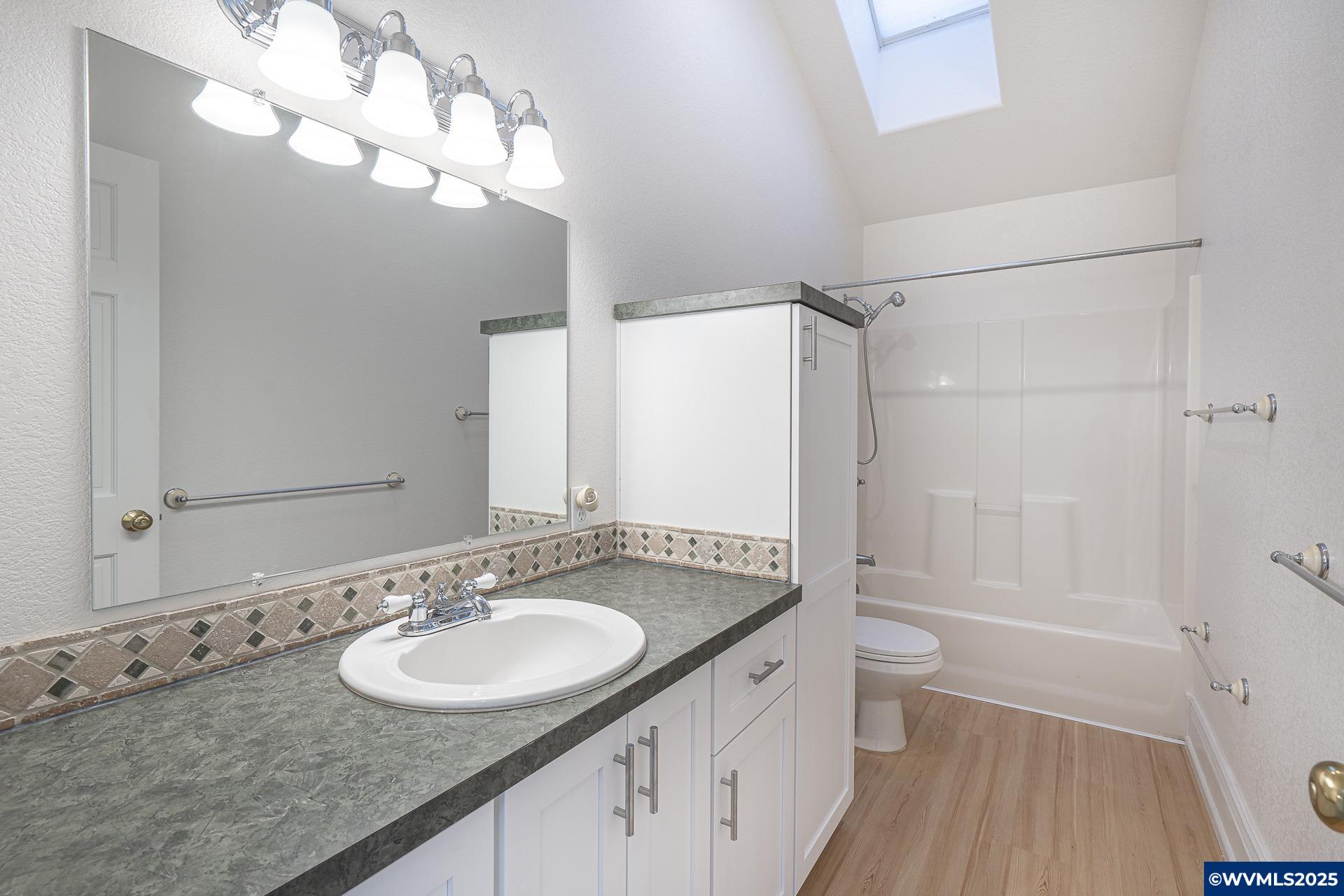 17234 Oakdale Road Dallas, OR 97338 - Photo 23 of 48