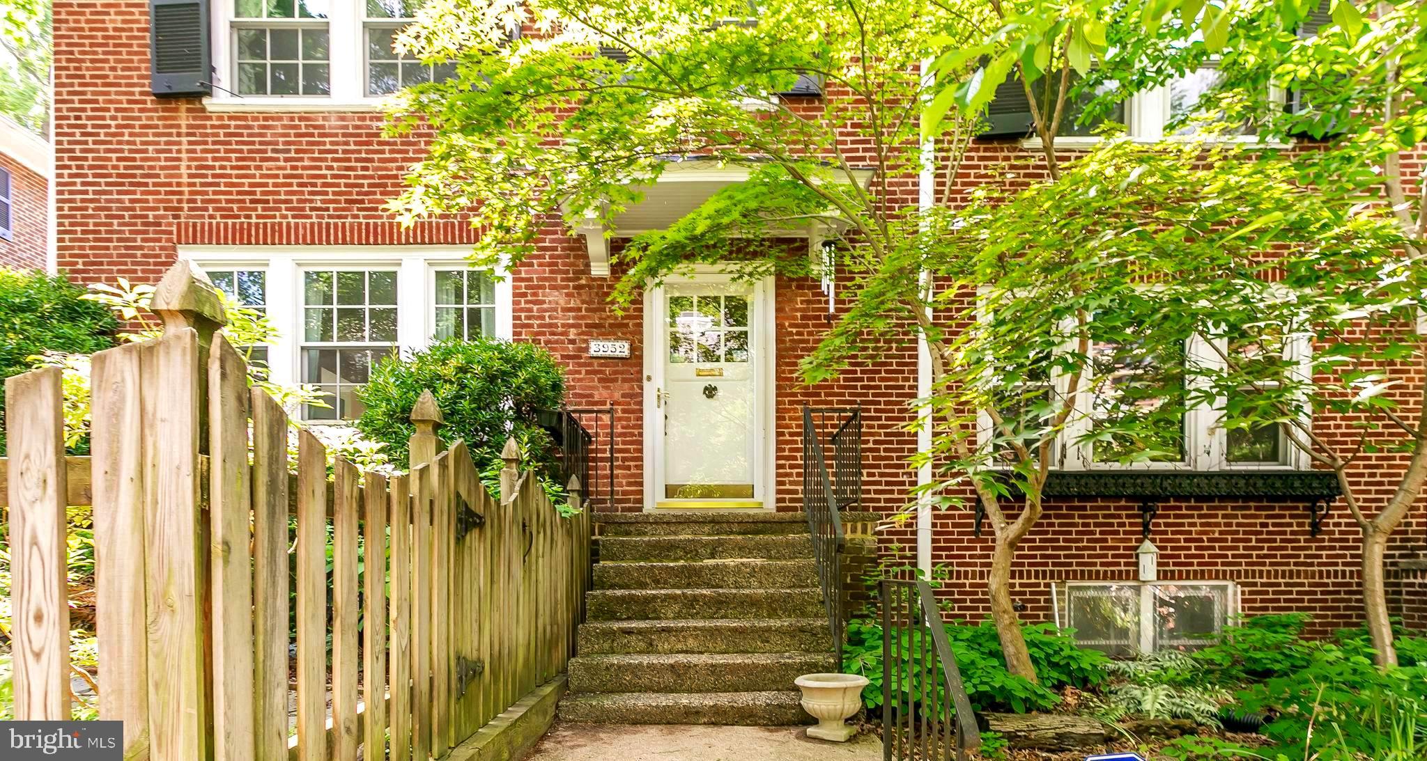 3952 Cloverhill Road Baltimore, MD 21218 - Photo 5 of 65 Welcome Home!