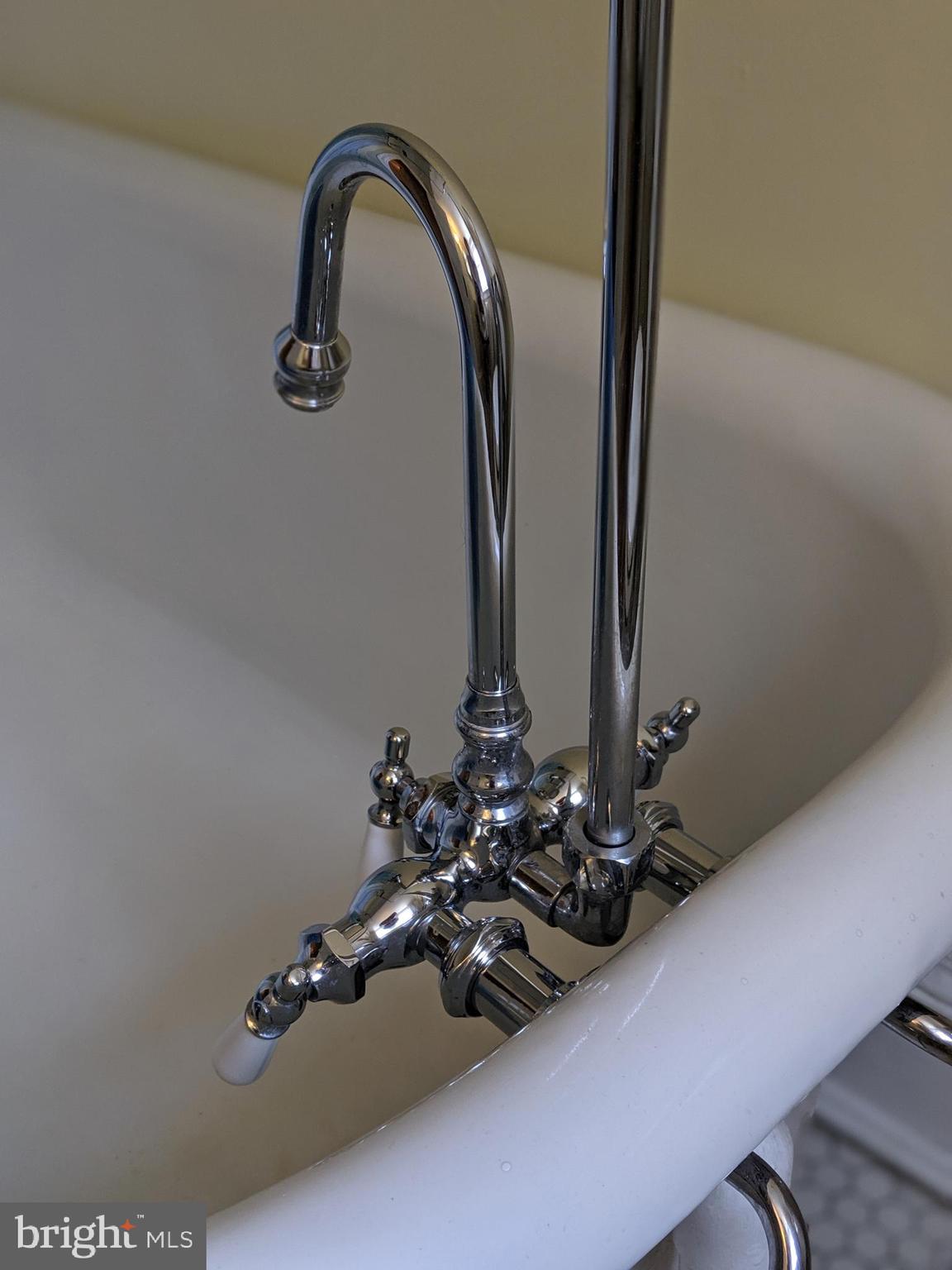 3952 Cloverhill Road Baltimore, MD 21218 - Photo 56 of 65 Details