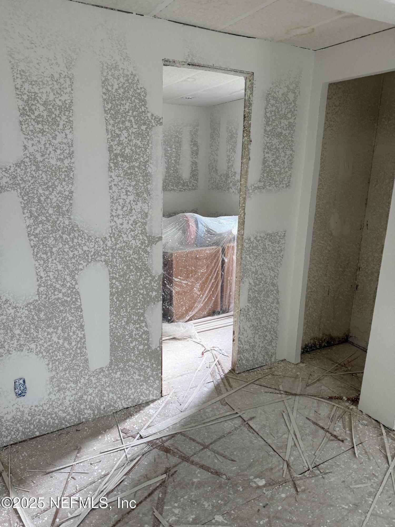 1193 Crum Street Starke, FL 32091 - Photo 4 of 10 a bathroom with a shower