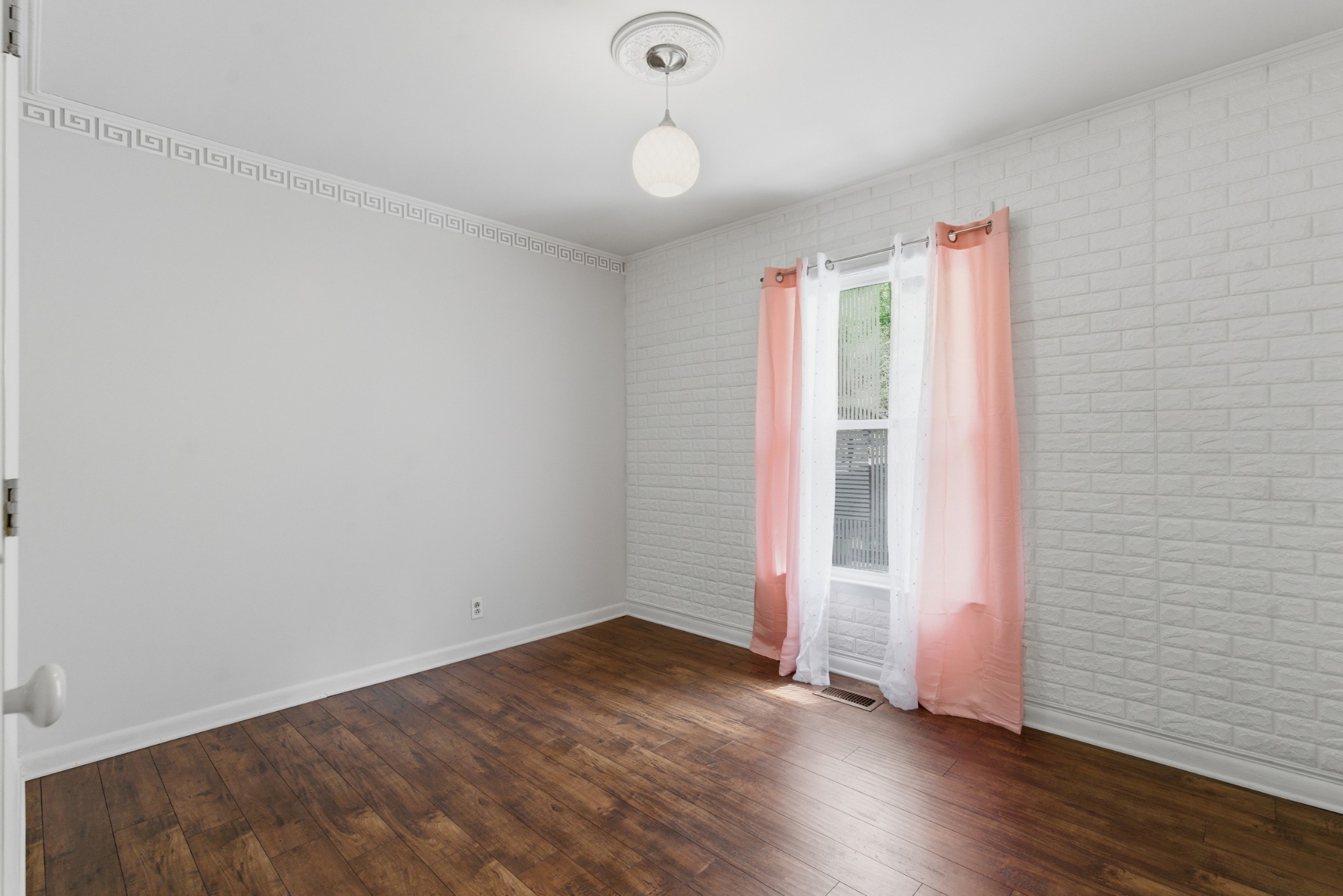 557 Holt Valley Road Nashville, TN 37209 - Photo 29 of 50