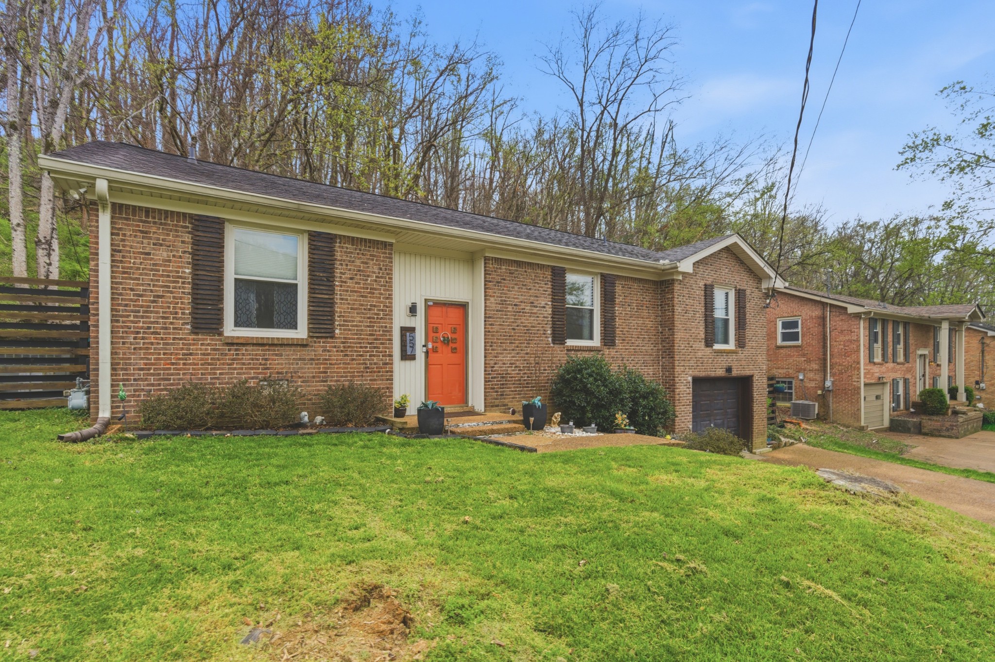 557 Holt Valley Road Nashville, TN 37209 - Photo 8 of 50