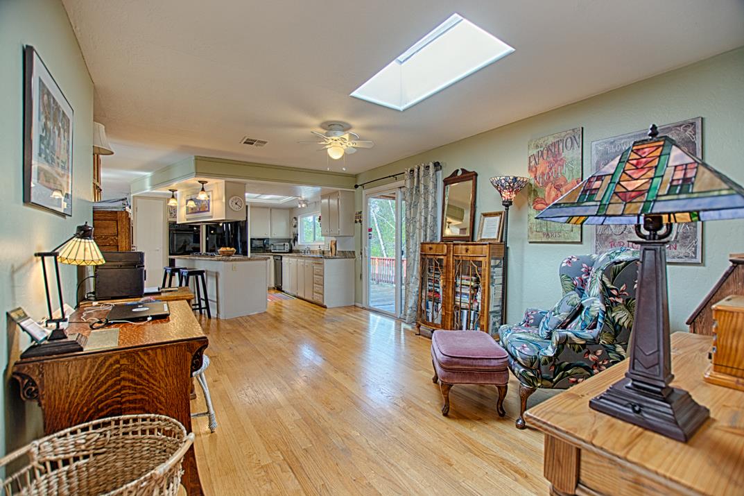 552 Bean Creek Road, Unit 57 Scotts Valley, CA 95066 - Photo 5 of 20 a view of a livingroom with furniture and a flat screen tv