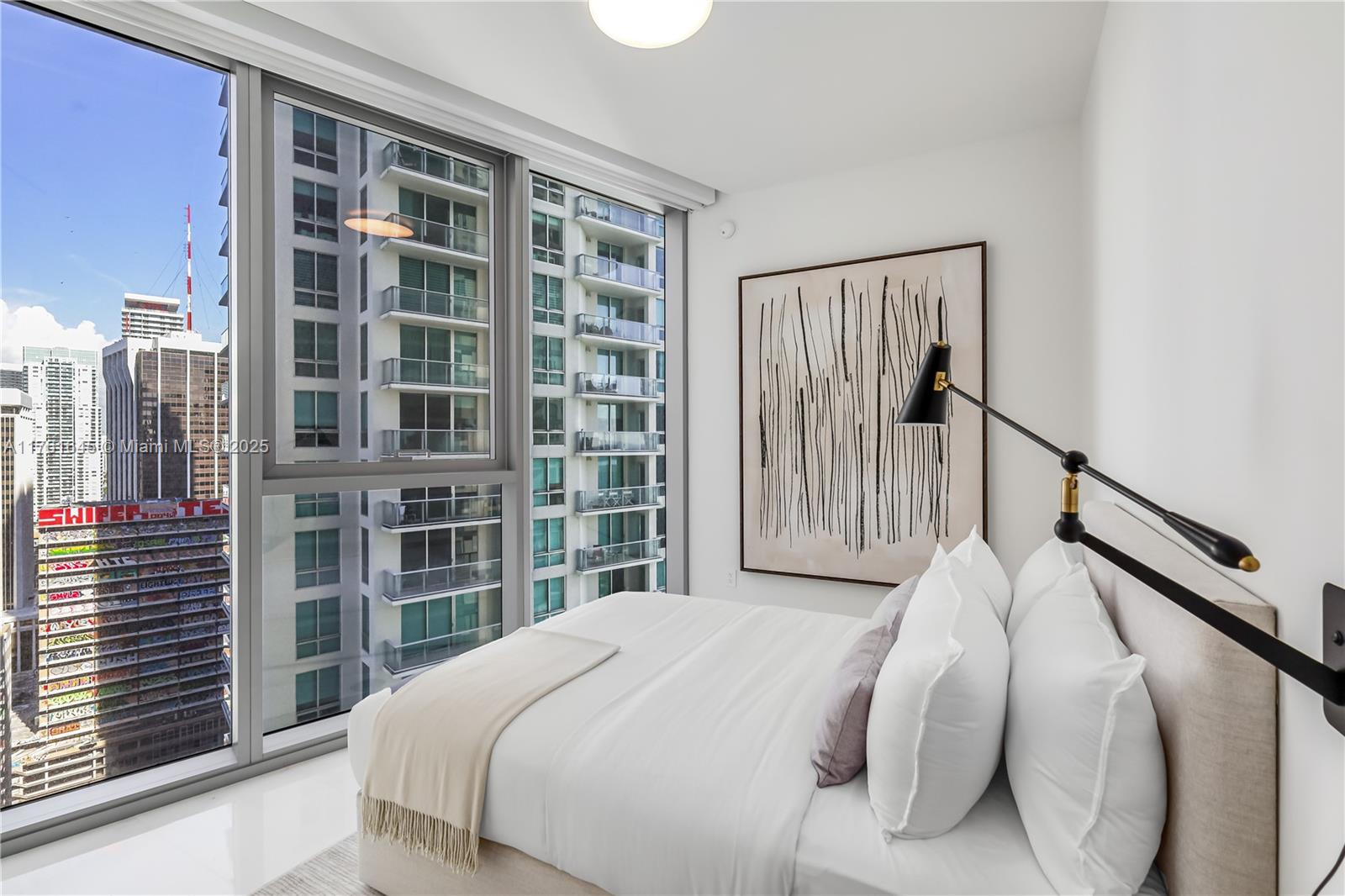 300 Biscayne Blvd Way, Unit 2802 Miami, FL 33131 - Photo 26 of 77