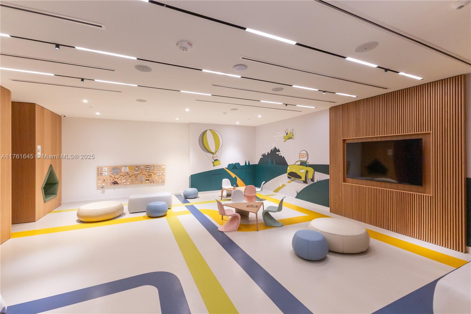 300 Biscayne Blvd Way, Unit 2802 Miami, FL 33131 - Photo 44 of 77