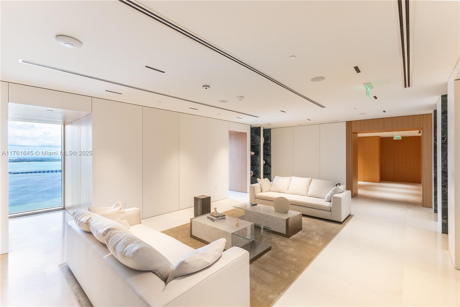 300 Biscayne Blvd Way, Unit 2802 Miami, FL 33131 - Photo 75 of 77