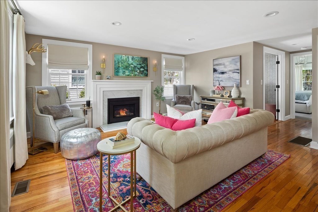 3 Sycamore Lane Hingham, MA 02043 - Photo 14 of 41