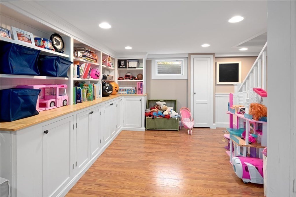 3 Sycamore Lane Hingham, MA 02043 - Photo 33 of 41