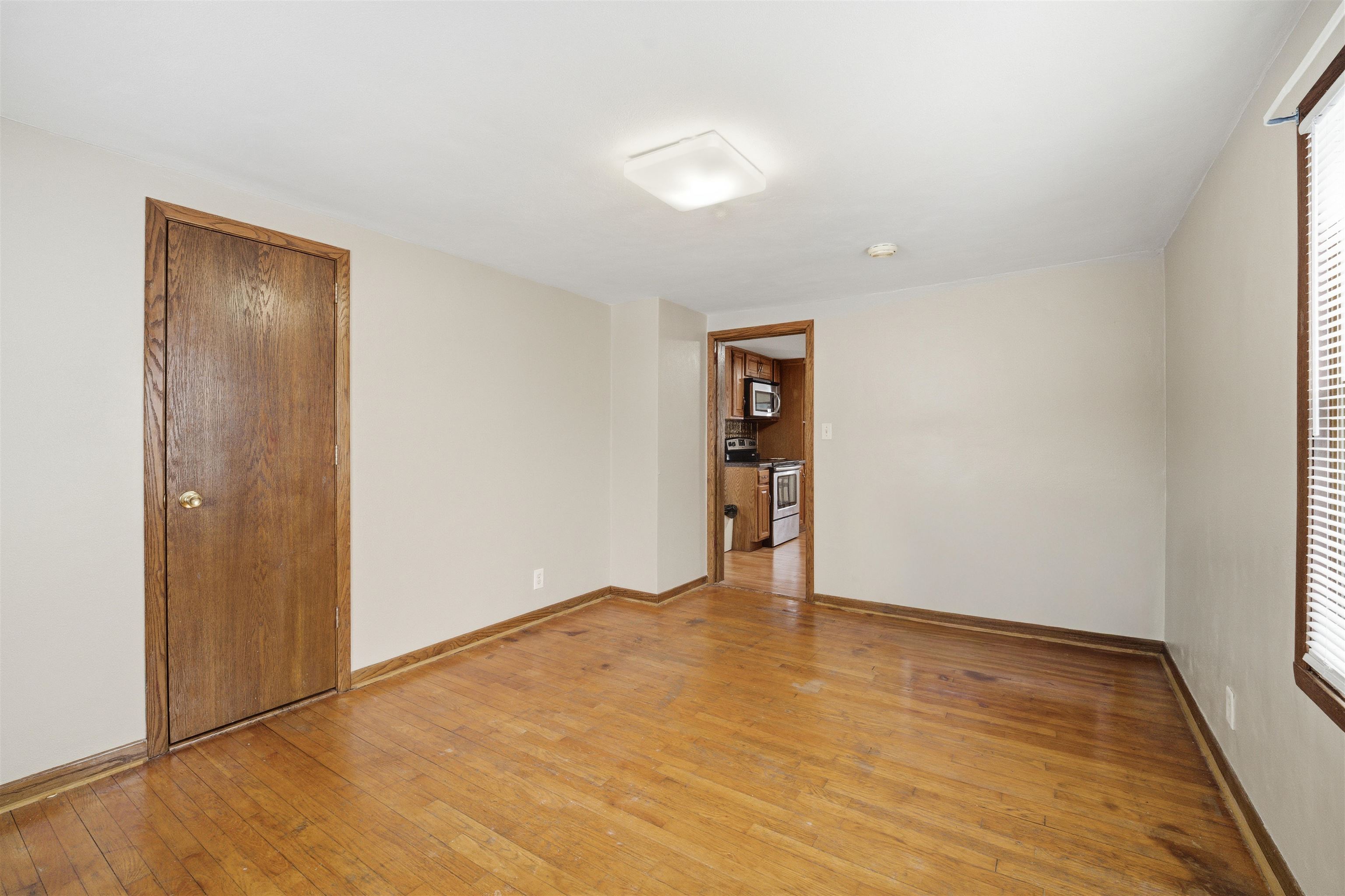 1928 South Lawe Street Appleton, WI 54915 - Photo 23 of 43