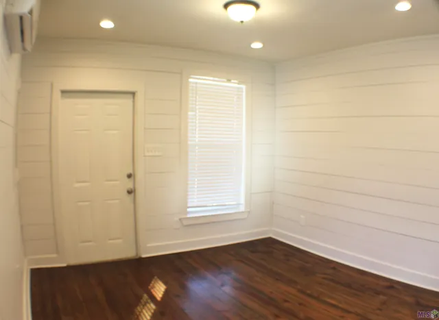 $950 | 515 West Grant Street, Baton Rouge, LA 70802